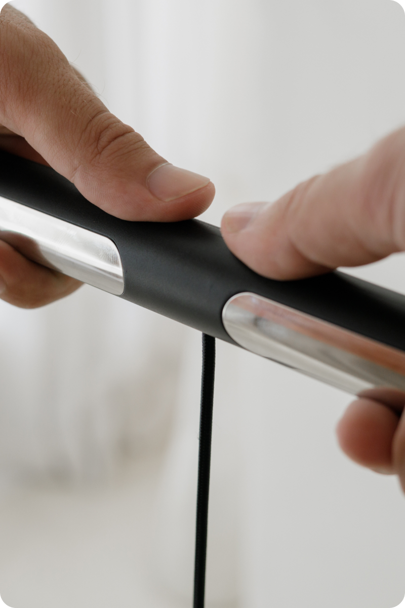 amazing scale! accurate, sleek, and easy to use - Max K - Hume Health